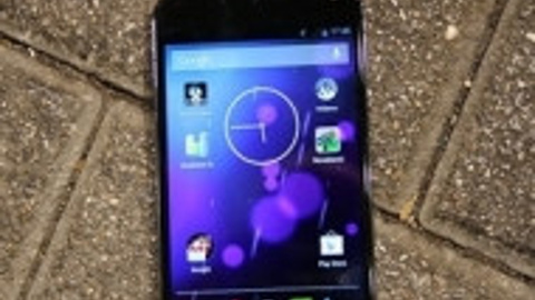 Google Nexus 4 sağlamlık testi!