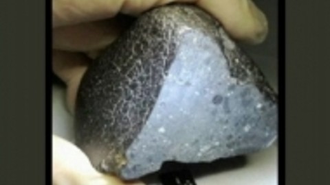 Mars'tan gelen meteor