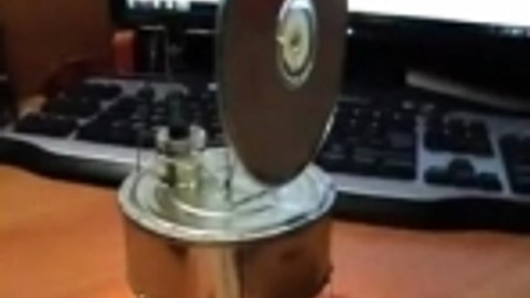 Evde motor üretti!