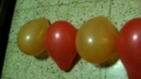 Lazerle patlatılan balonlar!