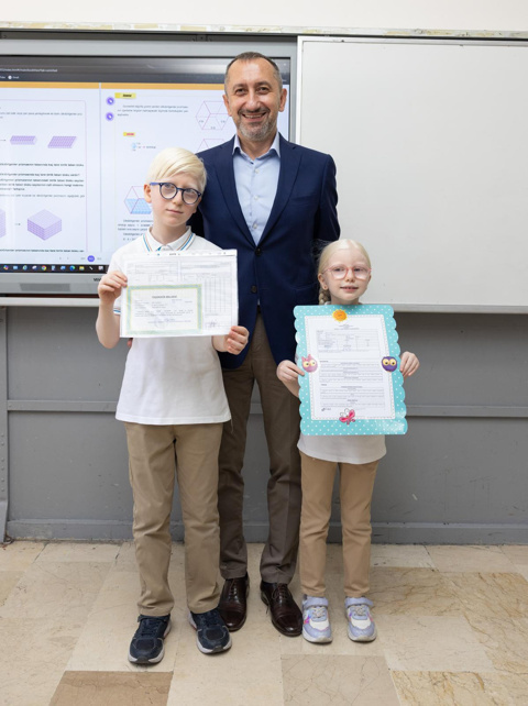 Türk Telekom’un ‘TahtApp’ uygulaması ile az gören çocuklar sınıflarda engelleri aşıyor - Resim : 3