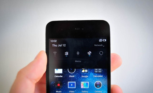 1342452715_meizu-mx-quad-core-pictures-hands-on-14.jpg