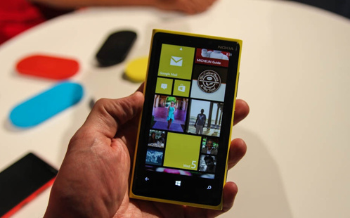 1347280368_nokia-lumia-920-pictures-preview-0.jpg