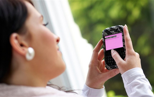 1340968054_texting2198326b.jpg 1340968054_texting2198326b.jpg