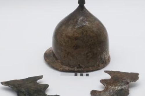 Akdeniz’de tarihi keşif! Roma miğferi gün yüzüne çıkarıldı - Resim : 1