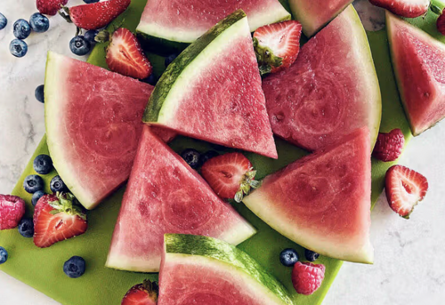 Şişkinlikten kurtulmanın yolu: Bu 5 besin sindirimi rahatlatıyor - Resim : 1