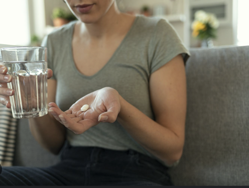 PCOS ve “Hormon Dengeleme” işe yarıyor mu?: Uzmanlar ne diyor? - Resim : 1