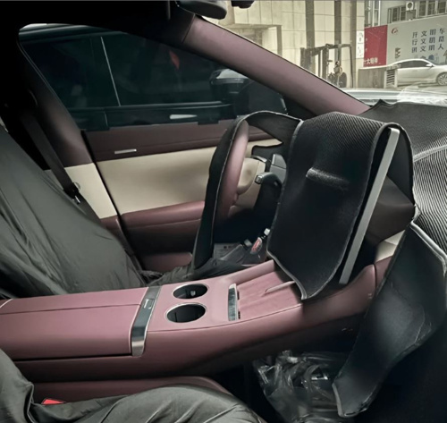 Xiaomi YU7'nin içi ilk kez görüntülendi, tek kelimeyle efsane - Resim : 1