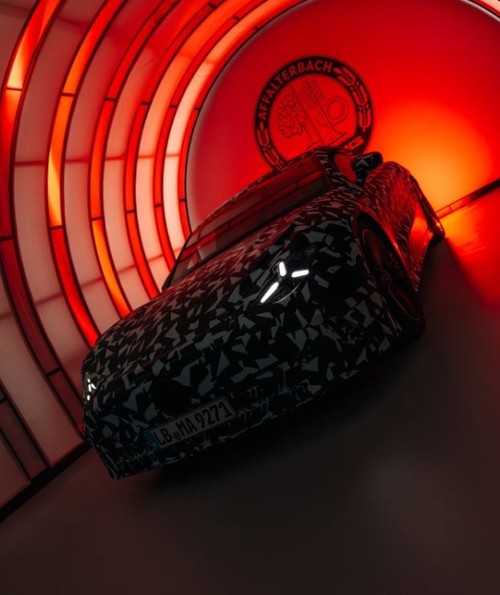 Mercedes-AMG ilk elektrikli sedan modelinin görüntüleri sızdırıldı - Resim : 2
