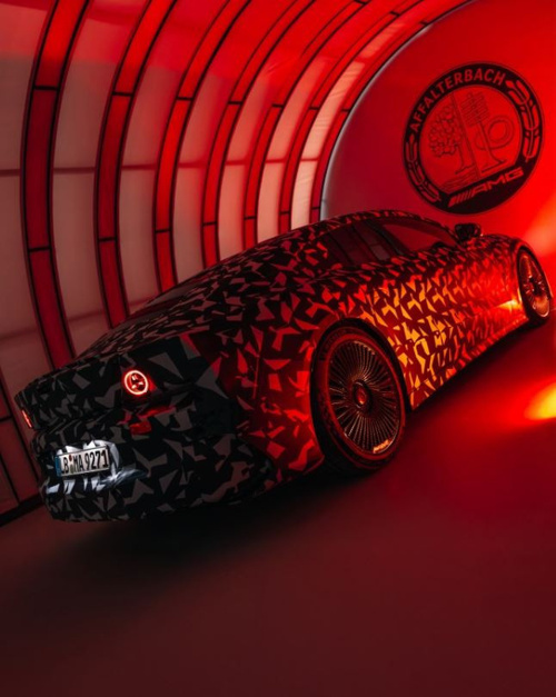 Mercedes-AMG ilk elektrikli sedan modelinin görüntüleri sızdırıldı - Resim : 1