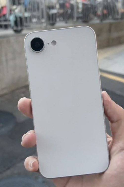 Şok iddia: iPhone SE 4 haftaya tanıtılacak - Resim : 1