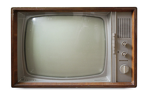 1357856001_black-and-white-tv.jpg