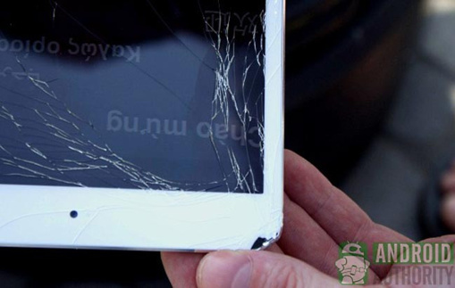 1351874153_ipad-mini-drop-test.jpg