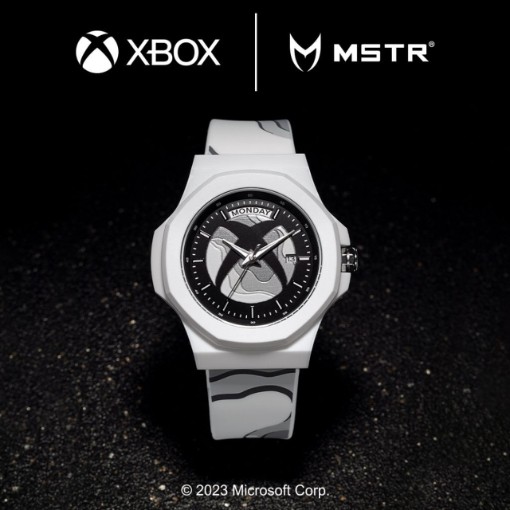 Microsoft Xbox ve Meister, özel beyaz sürüm saatini tanıttı