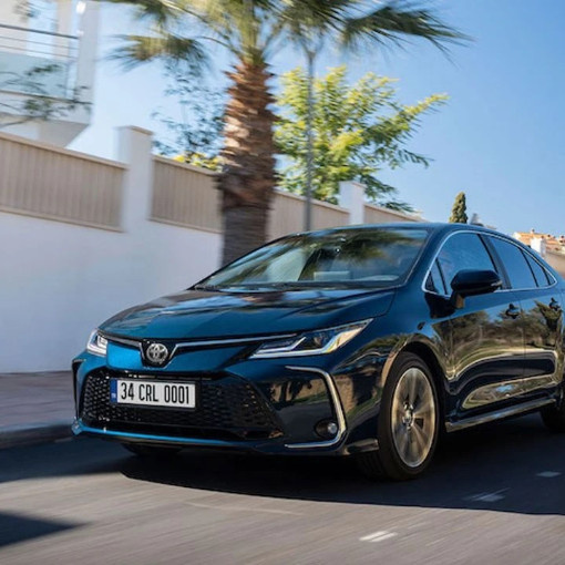 Toyota Corolla Güncel Fiyatları 2025 | Türkiye Pazarı ve İkinci El Değeri