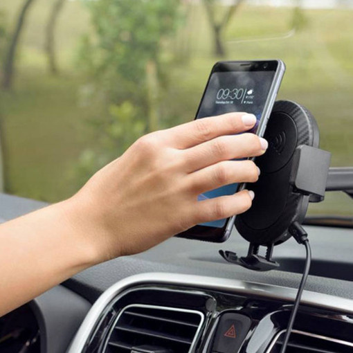 Araçlara şimdi de telefon tutacağı yasağı geliyor