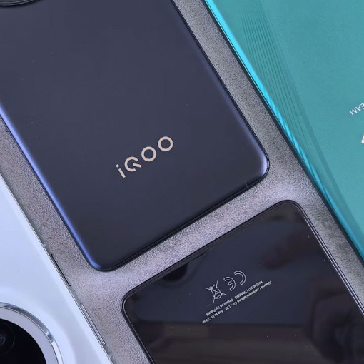 iQOO 15T ve Pad 6 Pro Mayıs'ta Geliyor: 200 MP Kamera ve Snapdragon 8 Elite