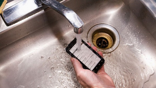 1355844067_motorola-defy-water-is-one-tough-phone-600x336.jpg 1355844067_motorola-defy-water-is-one-tough-phone-600x336.jpg