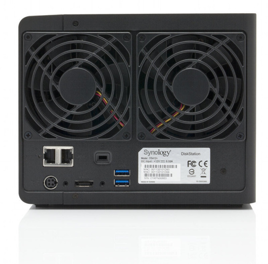 1390159373_synologyds412rear800.jpg 1390159373_synologyds412rear800.jpg