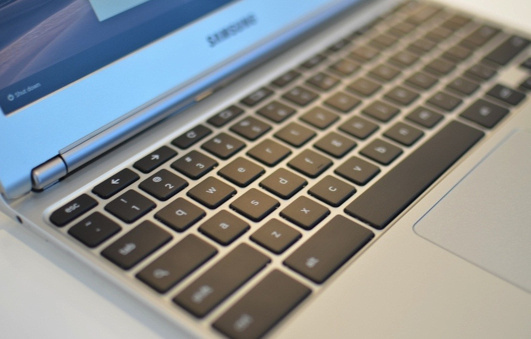 1350596091_new-samsung-chomebook-06-verge-1020vergesuperwide.jpg