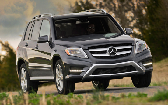 1374849921_2013-mercedes-benz-glk250-bluetec-front-three-quarter-motion.jpg