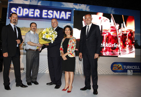 1404906599_arnavutkoy-esnafindan-turkcelle-cicek.jpg 1404906599_arnavutkoy-esnafindan-turkcelle-cicek.jpg