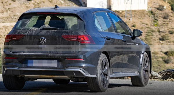 Yeni nesil Volkswagen Golf ortaya çıktı (Süreyya Hanım'ın muhteşem değişimi gibi) - Resim : 1