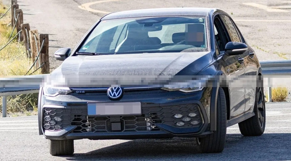 Yeni nesil Volkswagen Golf ortaya çıktı (Süreyya Hanım'ın muhteşem değişimi gibi) - Resim : 2