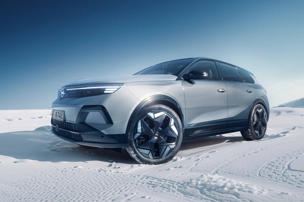 Elektrikli Opel modelleri: Verimli, geniş ve aile dostu seçeneklerle geleceğe yön veriyor! - Resim : 2