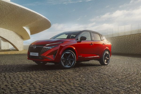 Nissan batıyor mu? 20 bin kişilik işten çıkarma ve fabrika kapanışları yolda - Resim : 1