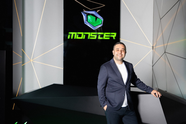 Monster Bilgisayar ve Teknosa güçlerini birleştirdi - Resim : 2