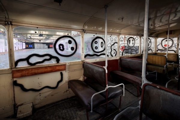 Renault, 125 yıllık tarihini muhteşem bir koleksiyonla halka açık sergide topluyor - Resim : 2