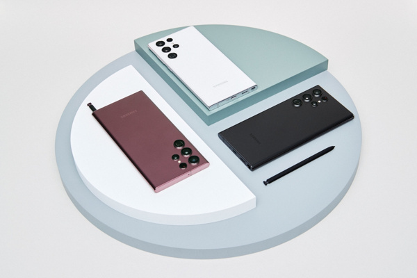 Samsung, eski amiral gemisi modeline uzun zamandır beklenen güncellemeyi sundu - Resim : 1