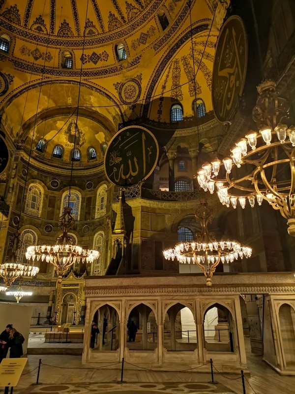 Huawei Mate 20 Pro ile Ayasofya'yı gece fotoğrafladık - Resim: 4