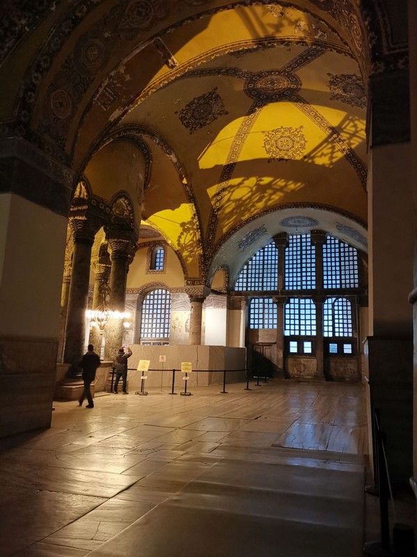 Huawei Mate 20 Pro ile Ayasofya'yı gece fotoğrafladık - Resim: 15