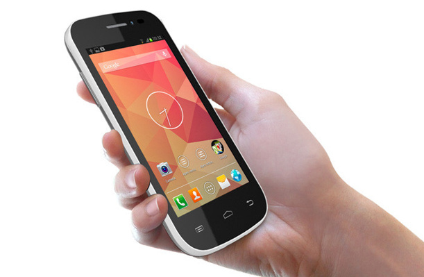 1385116624_tt-e4-akilli-ev-telefonu-2.jpg 1385116624_tt-e4-akilli-ev-telefonu-2.jpg