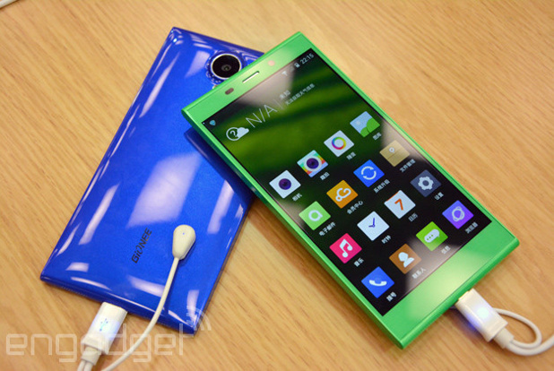 1385804042_gionee-elife-e7-hands-on.jpg