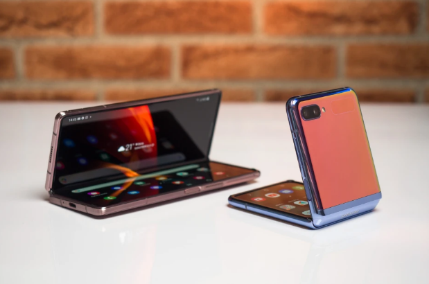 Galaxy Fold 3 fiyatı ortaya çıktı! Beklenenden çok daha ucuz - Resim : 1