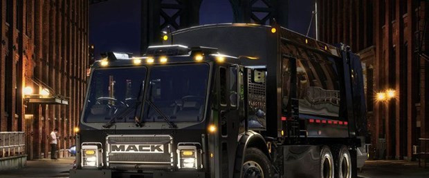 Elektrikli çöp kamyonu iş başında! - Resim : 1