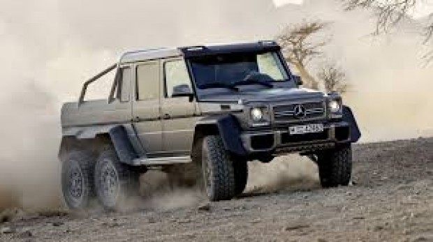 2.5 milyonluk arazi aracı Mercedes AMG G63, 6×6 - Resim: 11