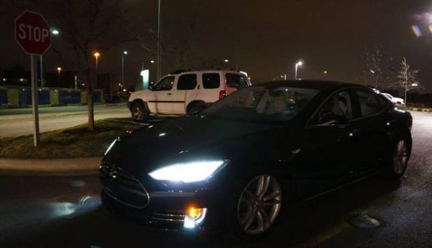 Karşınızda Tesla Model S fotoğrafları! - Resim: 10