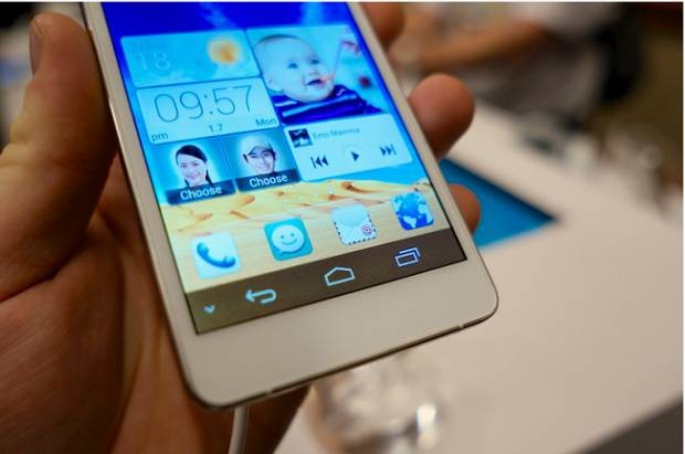 Huawei Ascend D2 - Resim: 4