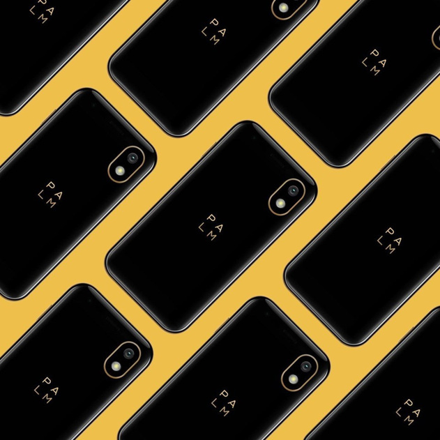 Dünyanın en küçük telefonu Palm satışta! - Resim : 2