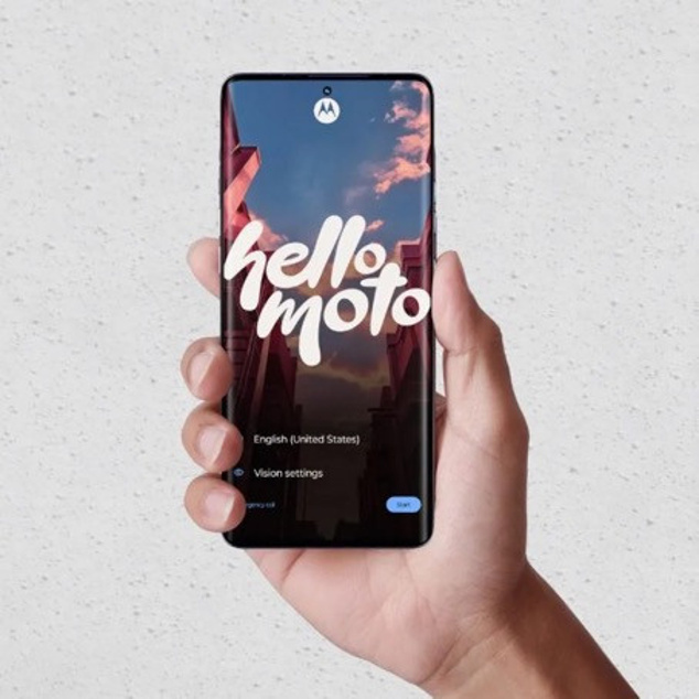 Motorola'nın yeni orta segment modeli görenleri heyecanlandırdı, Türkiye'de yok satar - Resim : 1