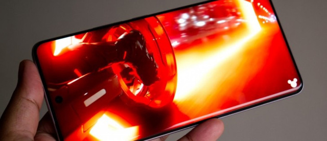 Realme 15 Pro’ya Game of Thrones temalı özel sürüm geliyor - Resim : 1