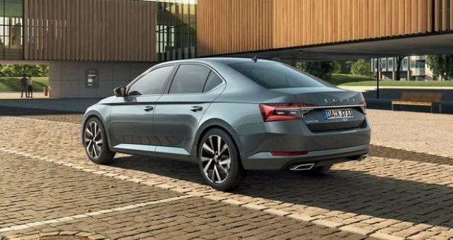2021 Skoda Superb fiyatları açıklandı! Bu fırsat kaçmaz - Resim: 6