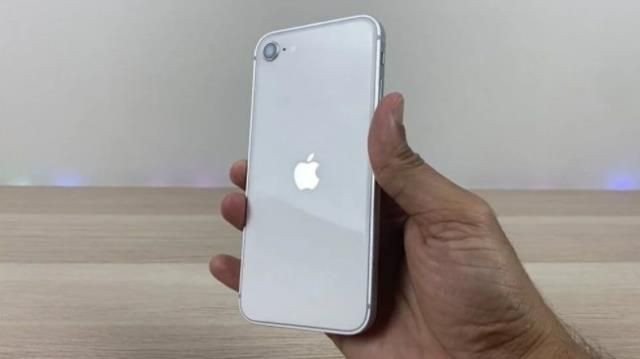 iPhone SE3’ü bekleyenlere müjde! - Resim: 3