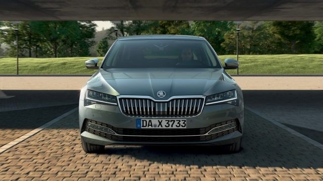 2020 Skoda Superb güncel fiyat listesi! Fiyatlar arttı! - Resim: 9