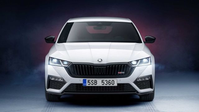2021 Skoda Octavia fiyatları düştü! Bu fırsatı kaçırmayın - Resim: 7