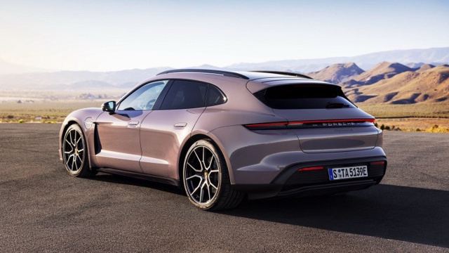 Yeni Porsche Taycan 4S Sport Turismo, menzil testinde büyük beğeni topladı - Resim : 1